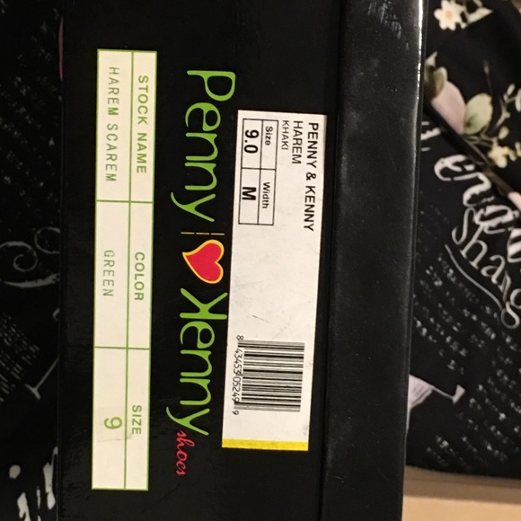 Gently used green espadrilles size 10 - Picture 6 of 8